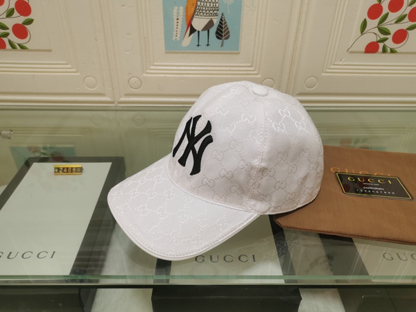 ブランド帽子正面デザイン